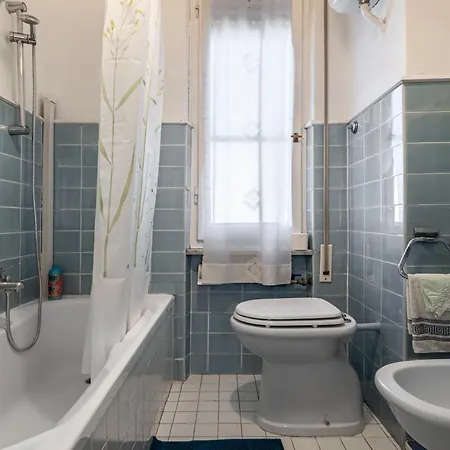 The Sailor's Terrace - Cozy Apt! Апартаменты *